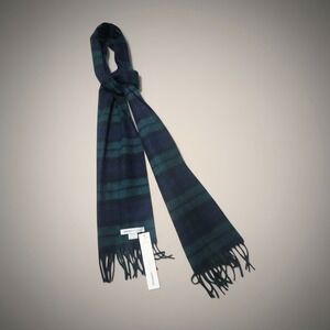 Johnstons of Elgin 100% Cashmere Scarf Black Watch Plaid Navy Green Scotland NWT